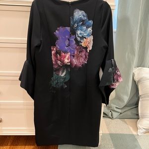 Black Halo, Size 12, 3/4 Sleeve, Floral Detail